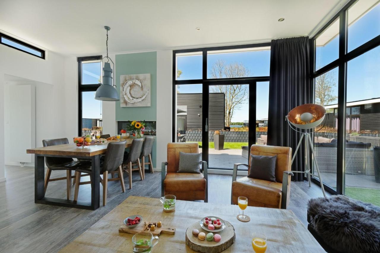 Cube Exclusive Plus mit Meerblick am Strand im EuroParcs Bad Hoophuizen Hulshorst Exterior foto